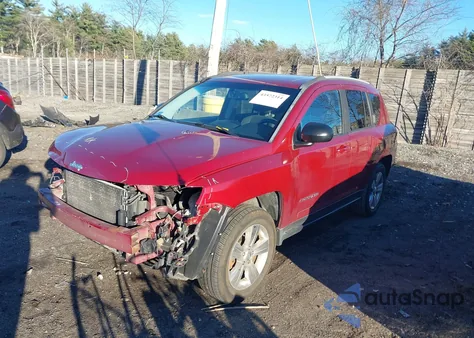 2016 Jeep Compass Sport z USA, uszkodzony, nr VIN 1C4NJDBB5GD638210